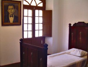 No museu móveis dos séculos XVIII e XIX estão expostos