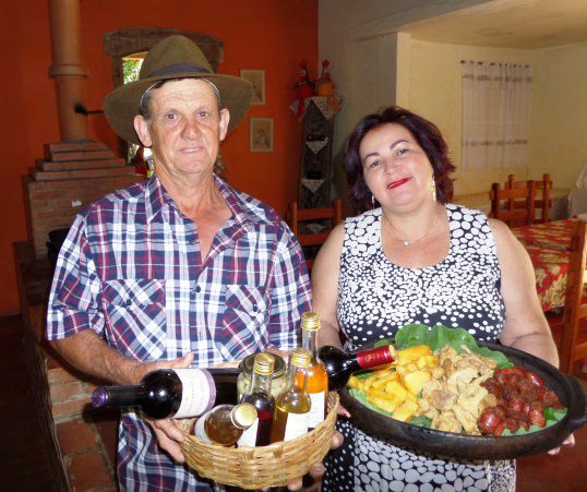 Gilber e Helana garantem que está tudo pronto para a festa
