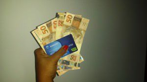 Problemas no sistema do Banestes resultaram no atraso no pagamento previsto para hoje (30)