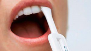 O exame com fluido utiliza metodologia diferente do teste feito com amostra de sangue. Foto: Divulgação