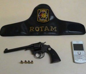 Material apreendido nesta segunda-feira pela Polícia Militar. Foto: Divulgação/PMES
