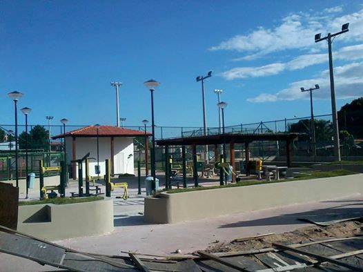 Moradores dizem que a obra está problemas de acabamento. Foto: internauta