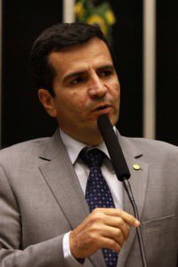 O deputado Givaldo Vieira (PT) explicou o motivo do adiamento das votações. Foto: Divulgação