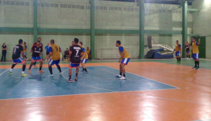 O time do Gaha perdeu sua segunda partida no estadual de handebol. Foto: Thiago Albuquerque