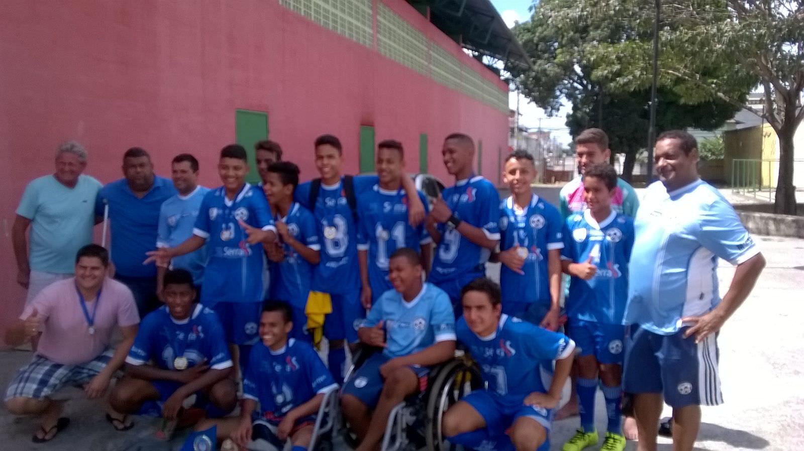 O time sub-15 se sagrou campeão estadual no último domingo (13). Foto: Divulgação