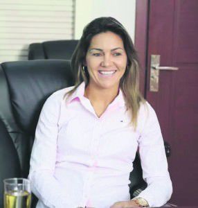 Gabriela nasceu no interior do ES, morou em Vitória e há três anos veio com sua família para o balneário de Manguinhos. Foto: Divulgação