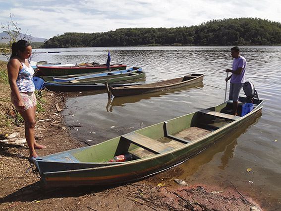 PEIXES