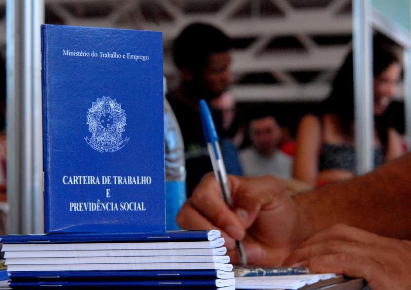 emprego e entrevista
