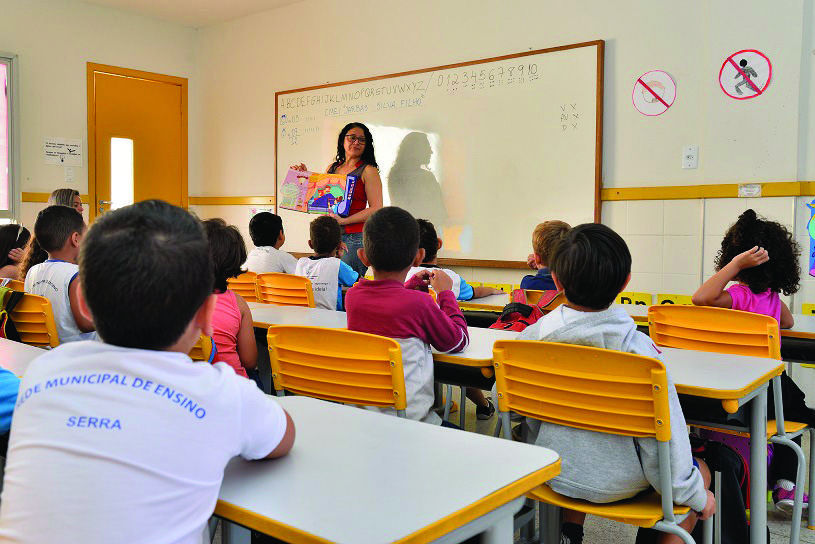 foto-sala-de-aula-serra-es-jansen-lube-creche-escola
