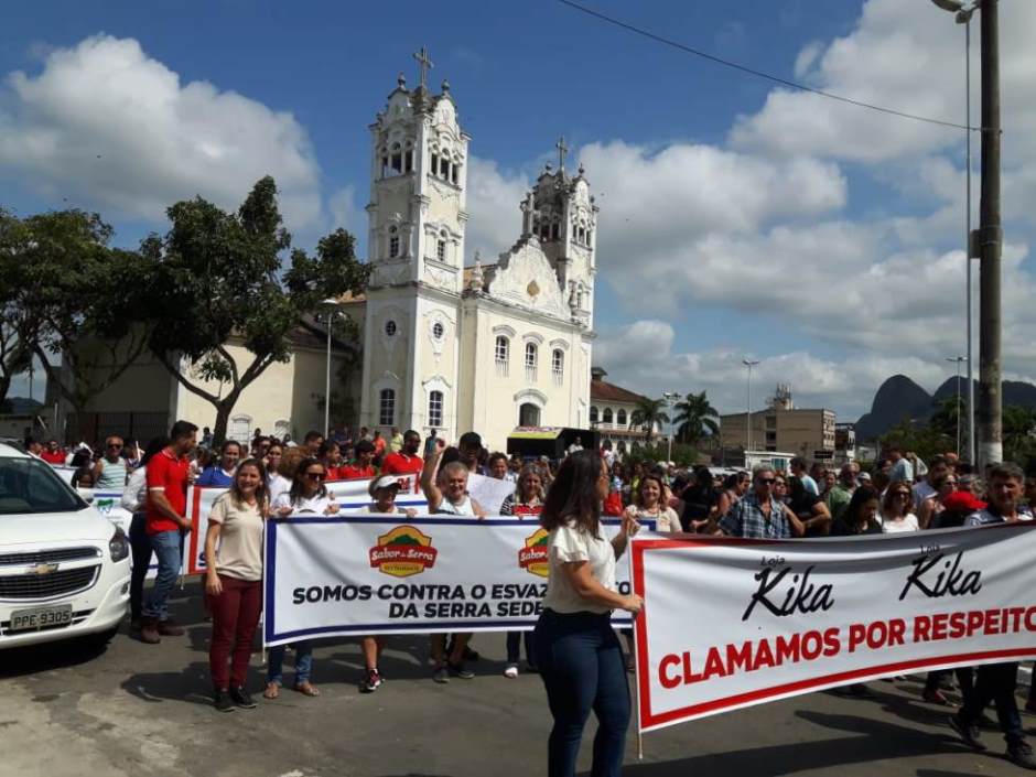 Protesto Serra Sede