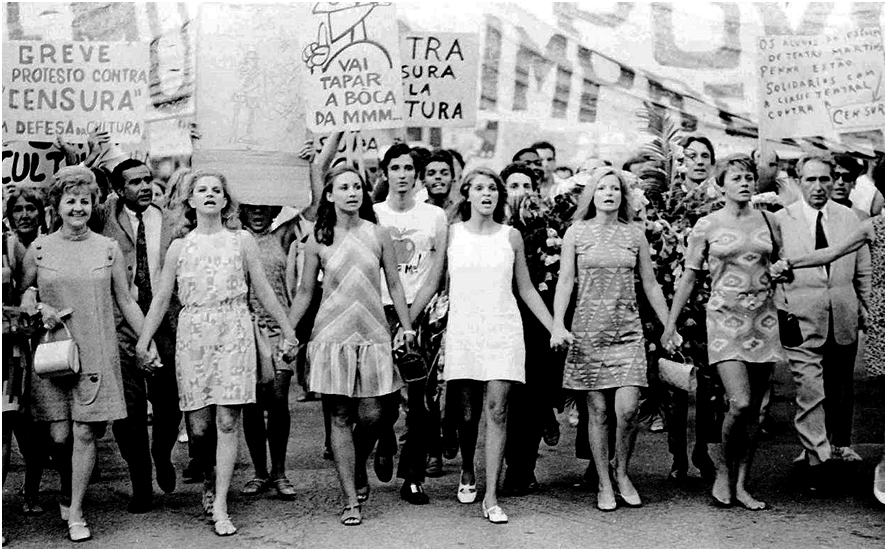PAG-7-mulheres-passeata