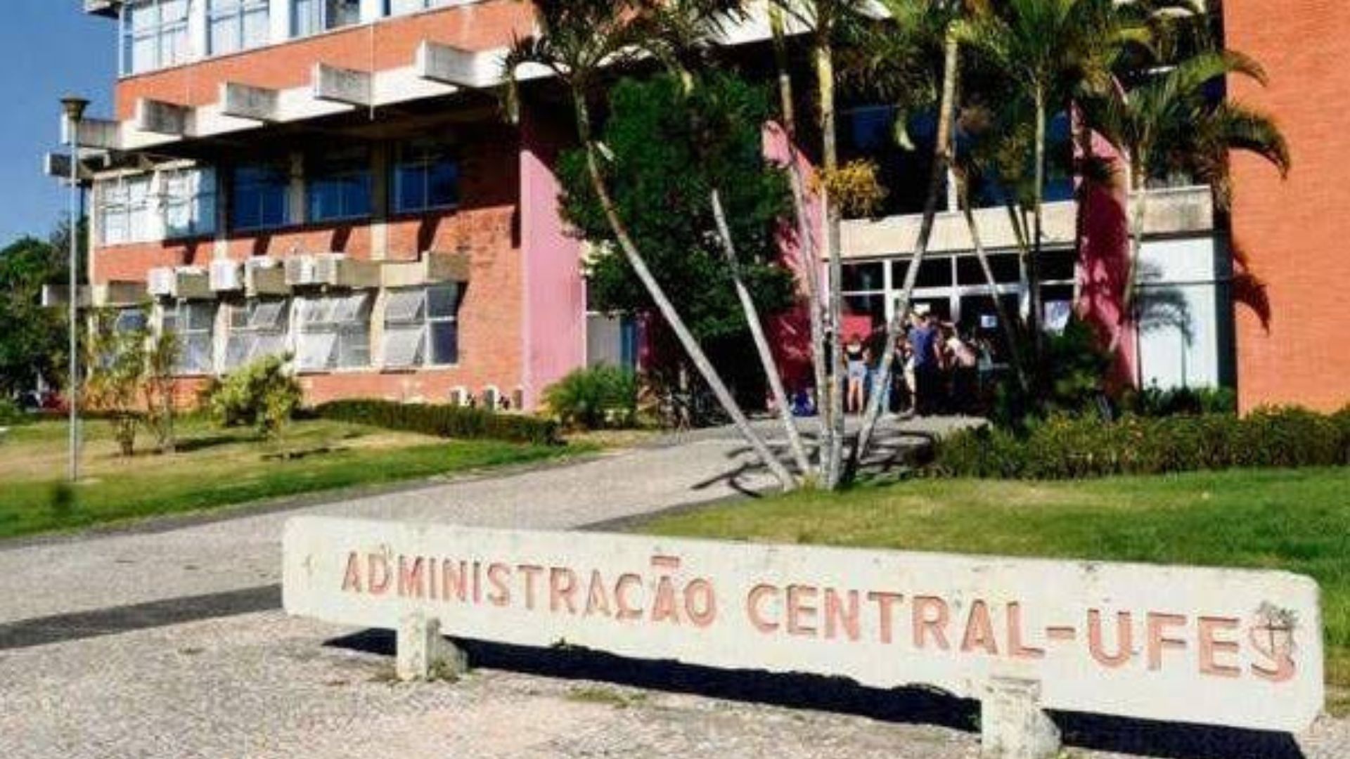 3BE33412-6E35-44A3-9514-A717853C6680 Ufes concurso professores