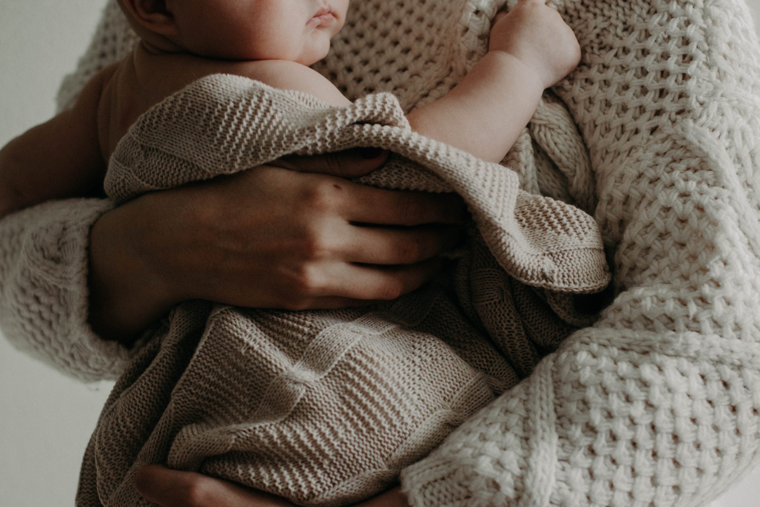 pexels-kristina-paukshtite-3242264 licença paternidade