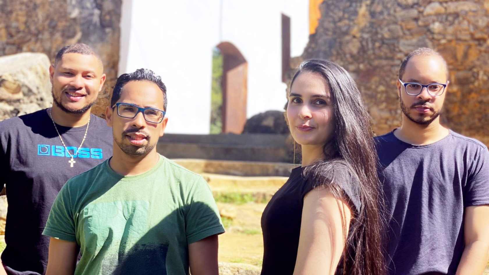 Design sem nome banda católica