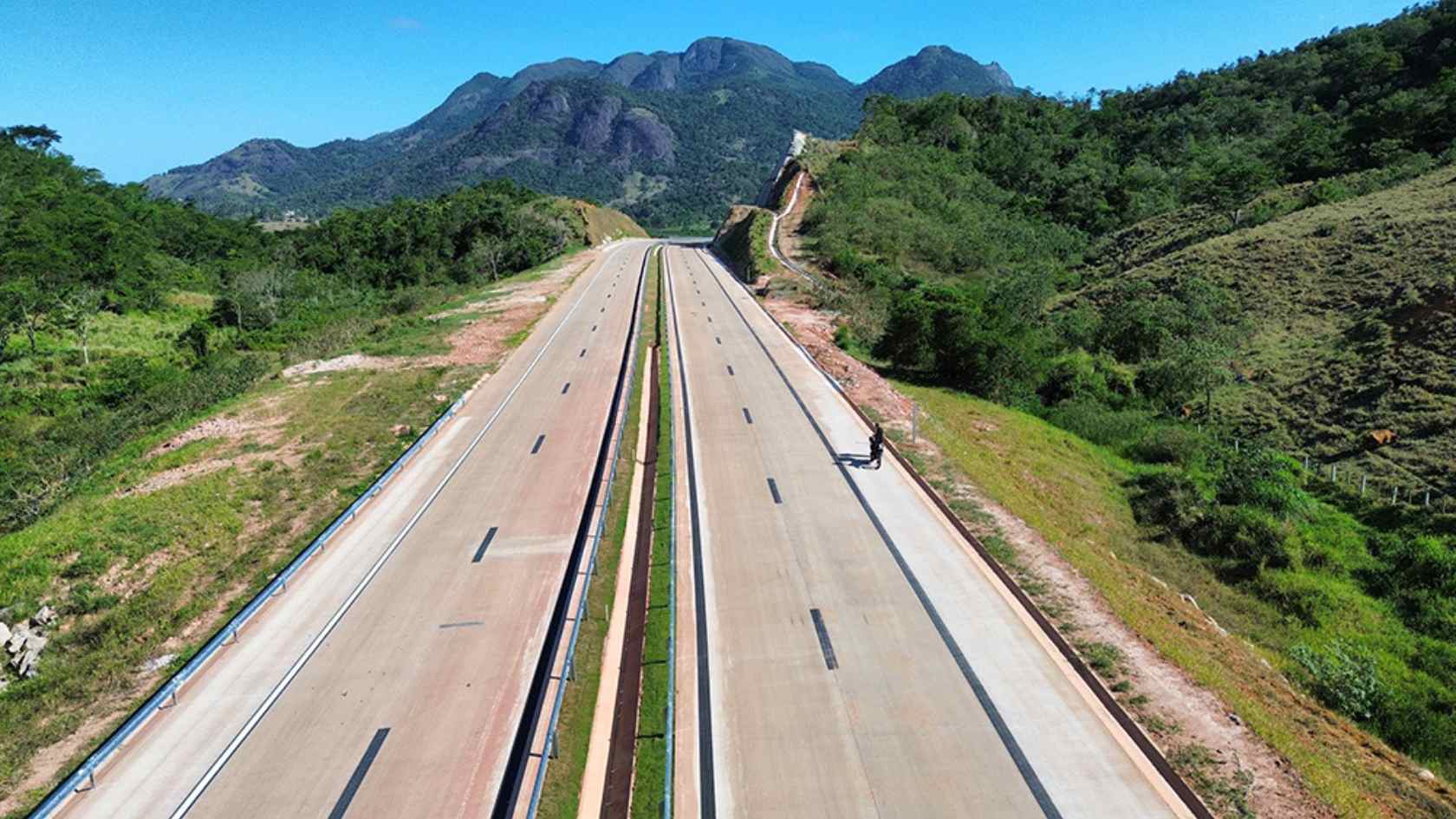 Design sem nome (9) oeste Serra século