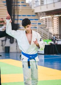 Da Serra para o mundo competidor de jiu-jtsu se prepara para campeonatos internacionais
