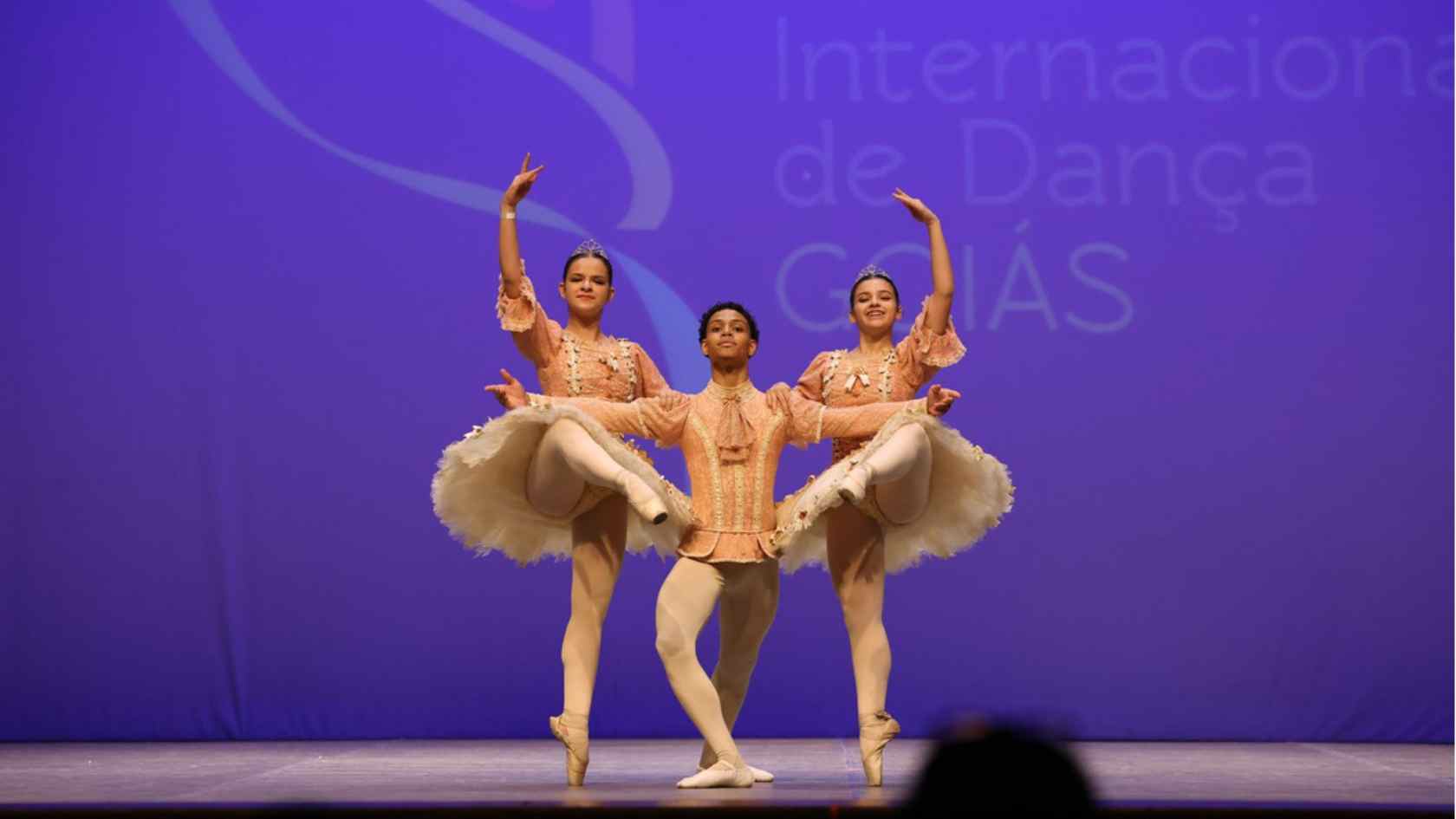 Escola dança Serra