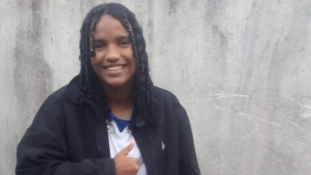 Adolescente Serra